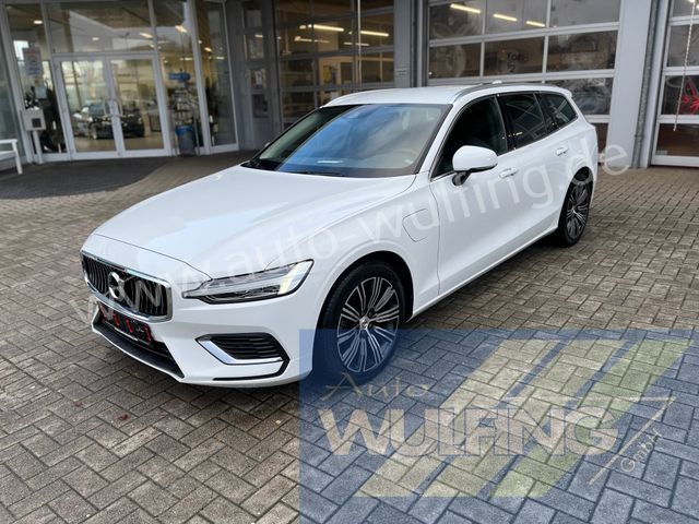 Volvo V60 Kombi Core Recharge Plug-In Hybrid AWD Autom