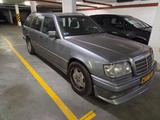 Mercedes-Benz 280 TE (S124) / 1993 / Historic Vehicle / M104 - Mercedes-Benz 280: Te