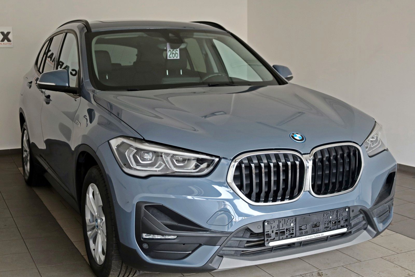 Fahrzeugabbildung BMW X1 xDrive 25e Advantage,Leder,Navi,Panorama,HUD