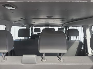 Volkswagen T6 Transporter - 11