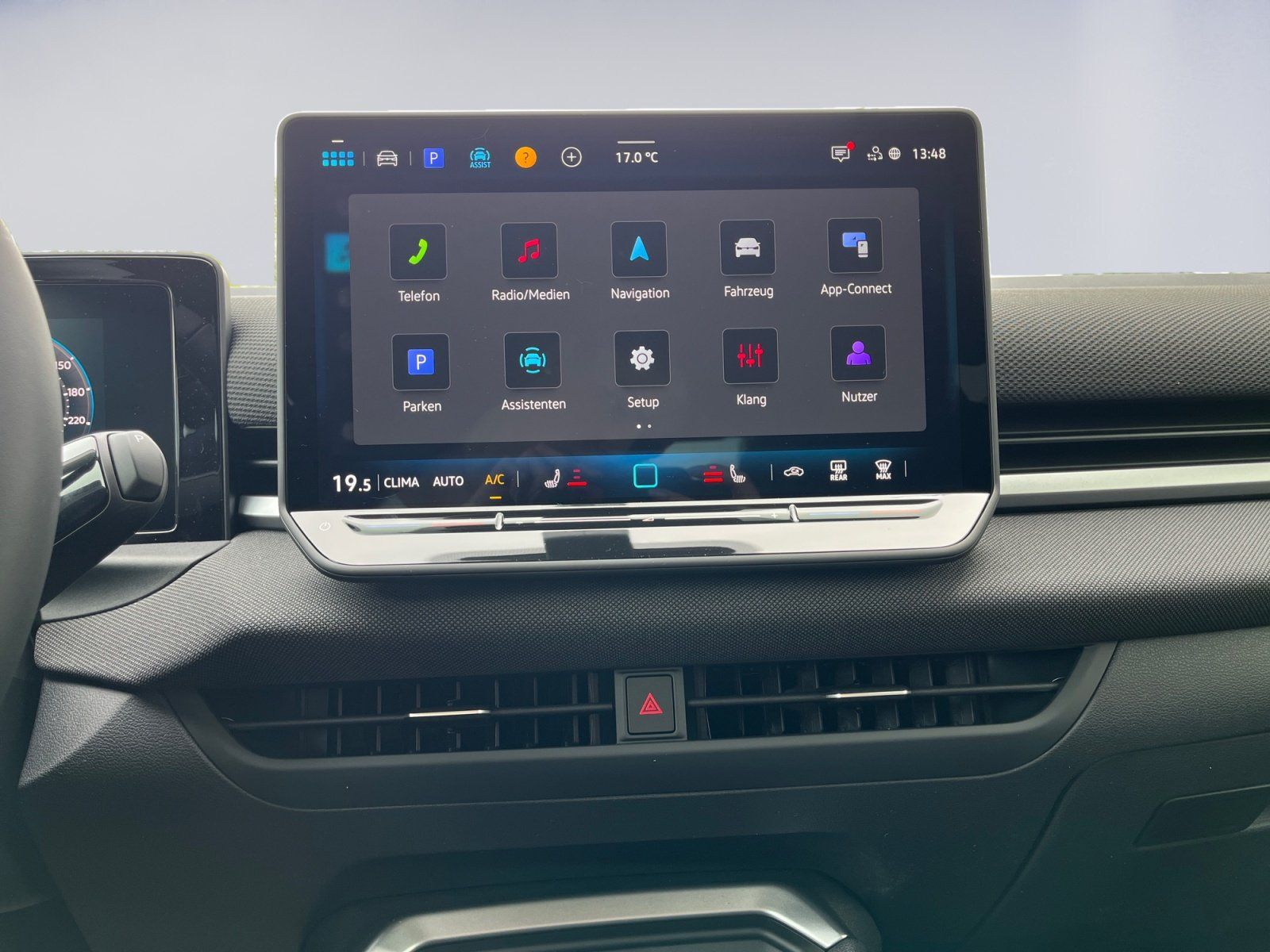 Volkswagen T-Roc - Bild 11