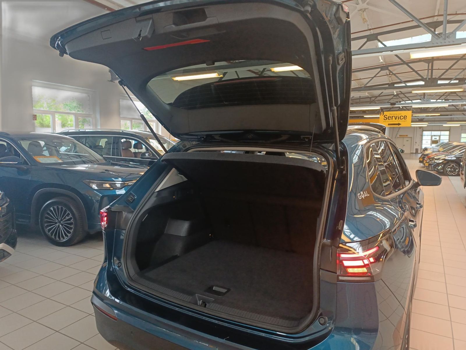 Volkswagen Tiguan - Bild 17