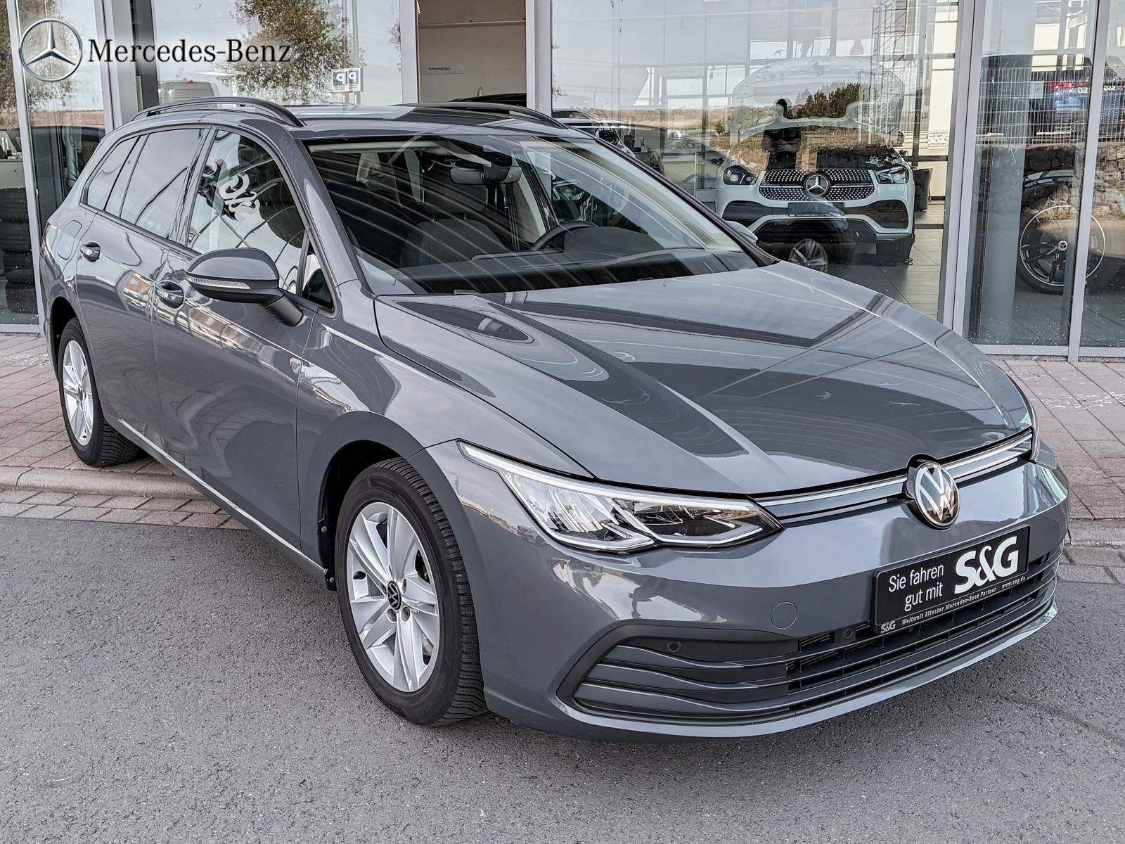 Volkswagen Golf VIII 2.0 TDI Life EURO 6d imagem 2