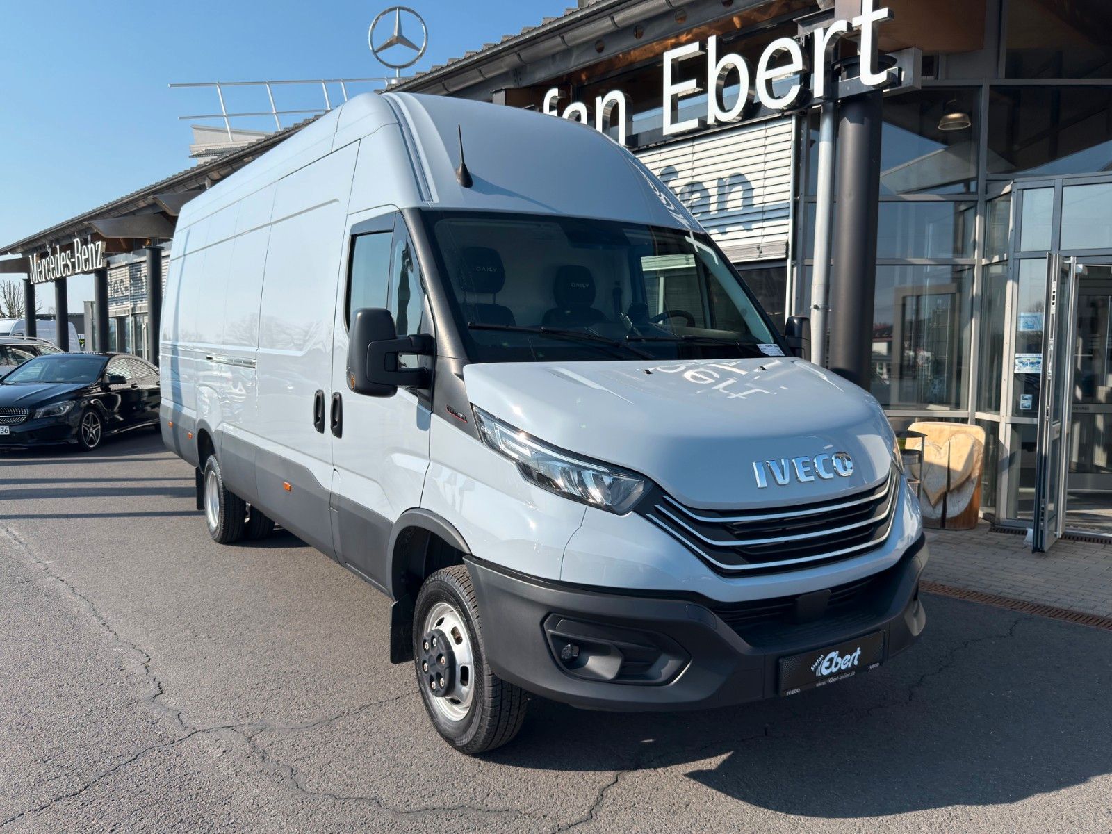 Fahrzeugabbildung Iveco Daily 50C18 3.0L *L4*H3*Automatik*LED*AHK*