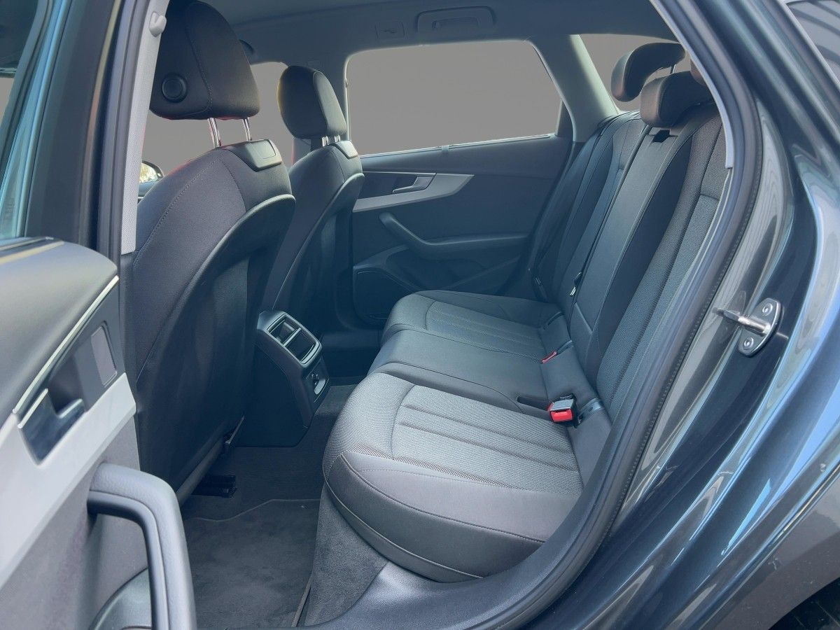 Audi A4 - Bild 8