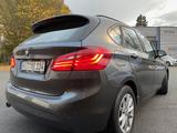 BMW 218d Active Tourer Adv. Scheckheft 2.Hd. Garage - BMW 2er Reihe in Bochum