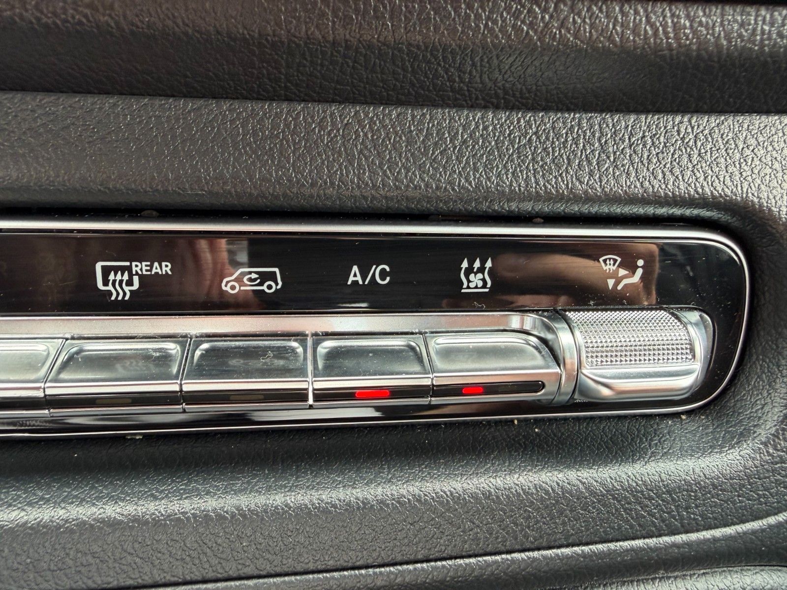 Fahrzeugabbildung Mercedes-Benz Vito 116 CDI Tourer 4x4 2xKlima AHK2,5to Stdheiz