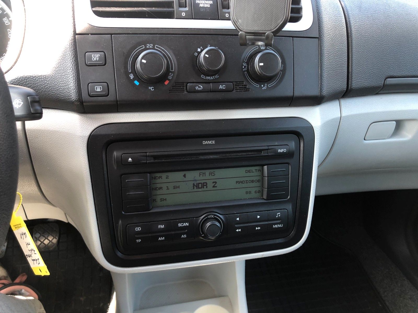 Fahrzeugabbildung SKODA Fabia Ambiente Heckschaden