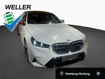 BMW Leasingangebot: BMW M5 DriverPackage CarbonExterieur 0,5% fähig LED