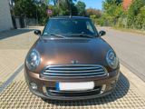 MINI Cooper Cabrio Cooper - MINI Cooper Cabrio aus 2011
