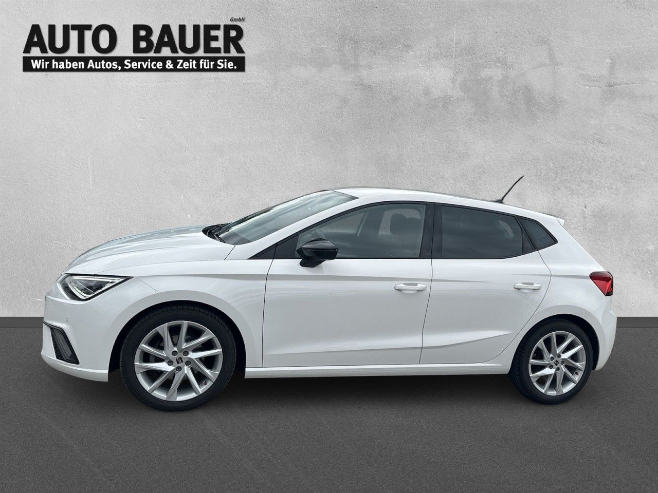 Fahrzeugabbildung SEAT Ibiza FR 1.0 TSI 81 kW (110 PS) 7-Gang-Dsg - mit KI generiert/bearbeitet