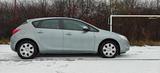 Opel Astra 1.6 Automatik - Opel Astra aus 2010: 1.6