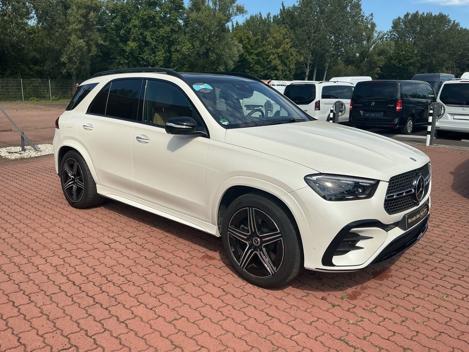 Mercedes-Benz GLE 400 e 4M AMG Prem Plus Pano Distr Multibeam imagem 3