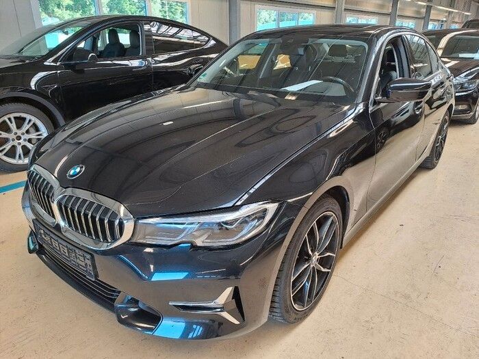 BMW 320dA Luxury Line Sport LEDER NAVI PROFF GSD M18 foto 1