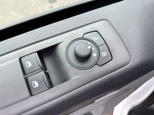 Fahrzeugabbildung Ford Transit Custom 2.0 Ecoblue  320 L1 Trend #AWD #R
