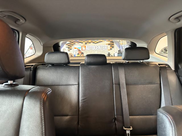 BMW X1 sDrive *TÜV0928*VOLL-LEDER*NAVI*PDC*2-ZONEN*