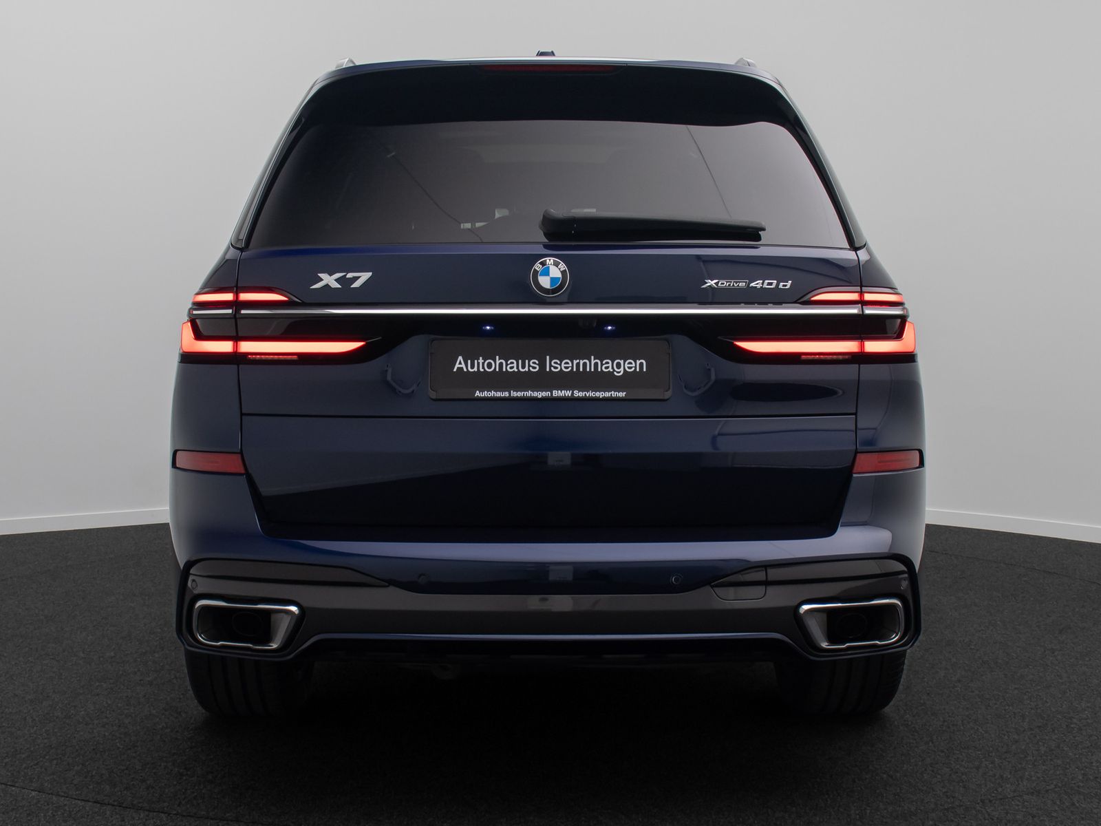 Fahrzeugabbildung BMW X7 xD40d M Sport 360&deg; SkyLounge H/K Individual