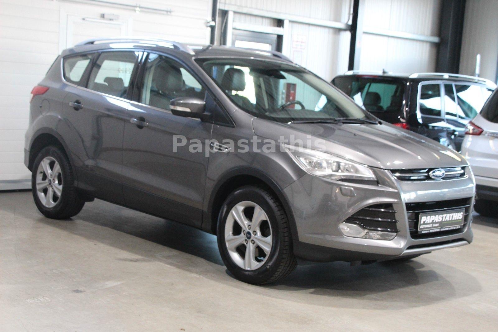 Ford Kuga Titanium*XENON*AHK*PDC*SHZG*TEMPO*