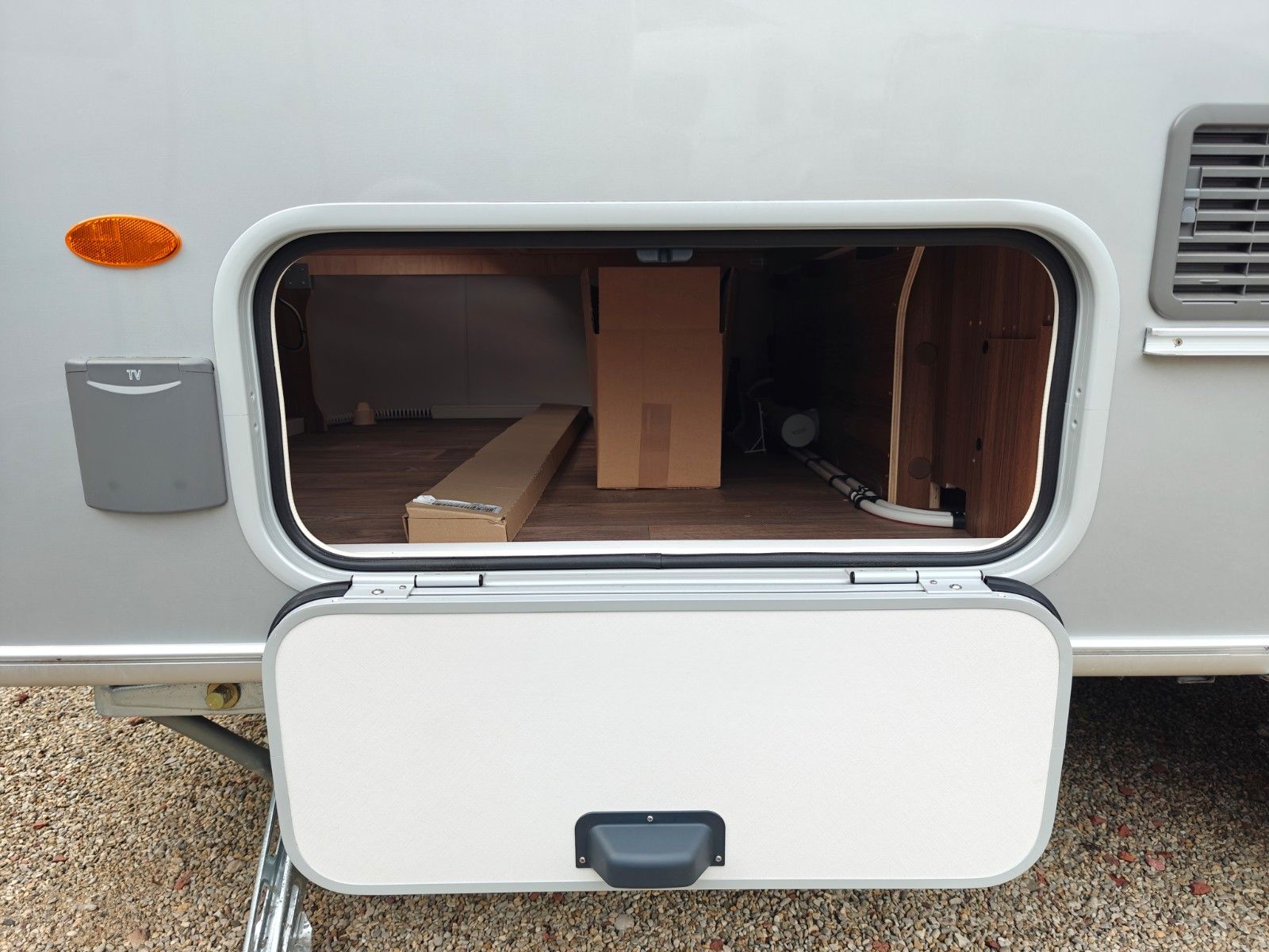 Fahrzeugabbildung HYMER / ERIBA / HYMERCAR Touring 530 Legend - JETZT 6.349€ SPAREN !!!