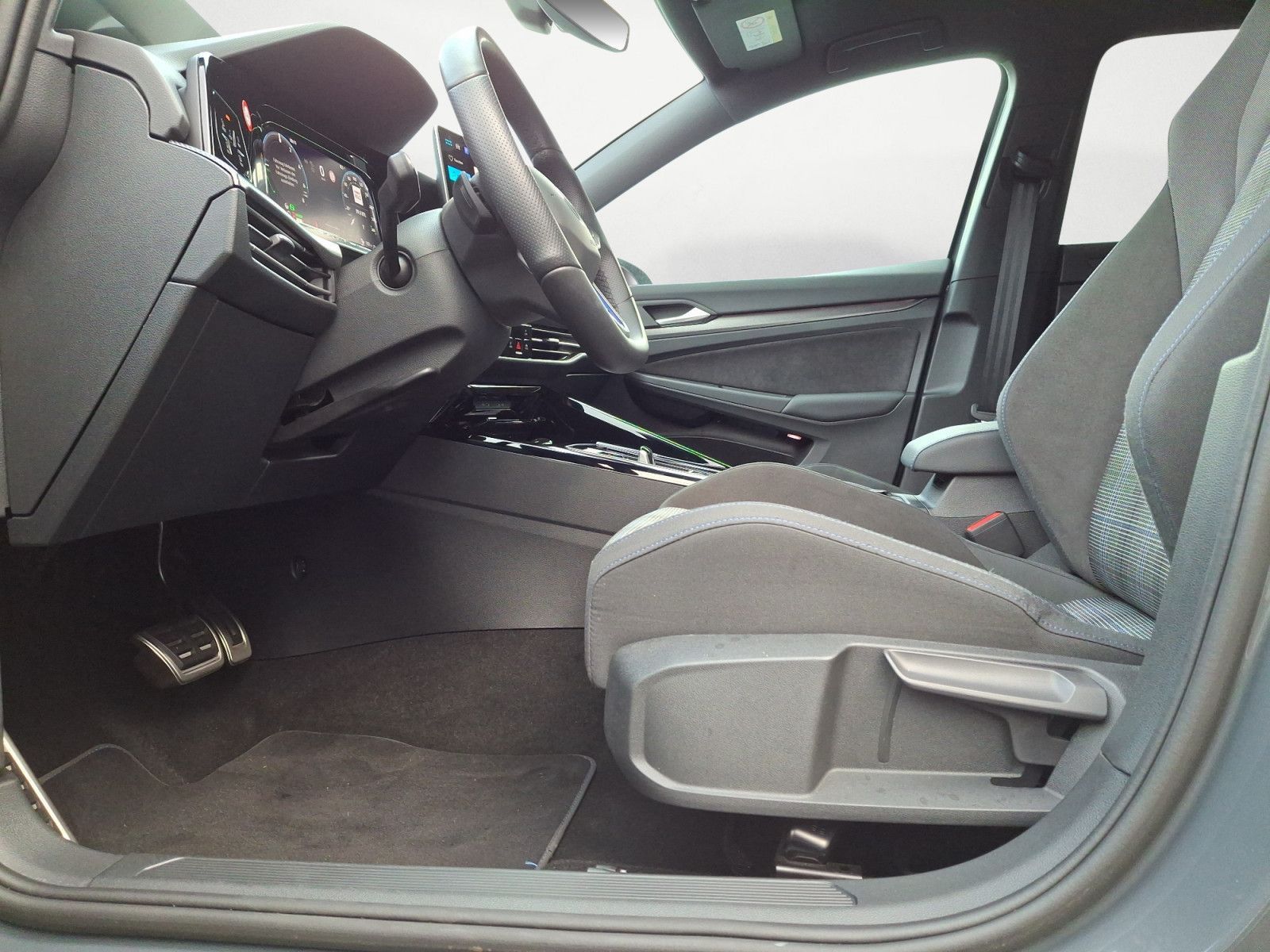 Volkswagen Golf - Bild 6