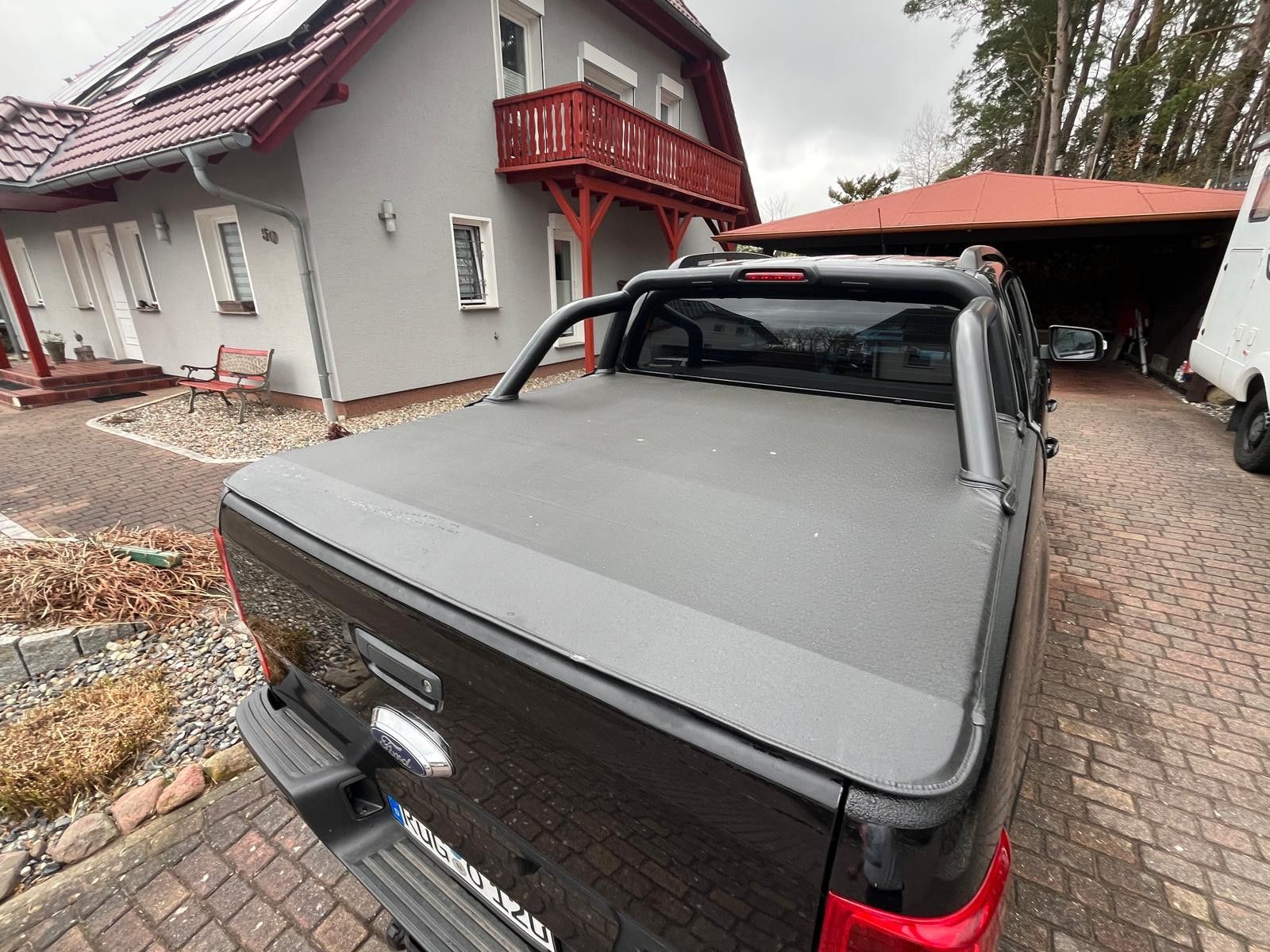 Fahrzeugabbildung Ford Ranger Limited Doppelkabine 4x4/AirSuspension
