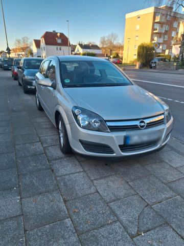 Opel  astra h  1.8