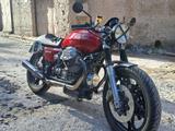 Moto Guzzi V 1000 G5 - Moto Guzzi V1000 G5