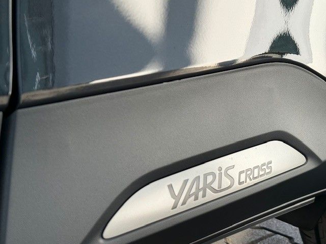 Fahrzeugabbildung Toyota Yaris Cross Teamplayer 1.5l Hybrid 130PS Kamera!