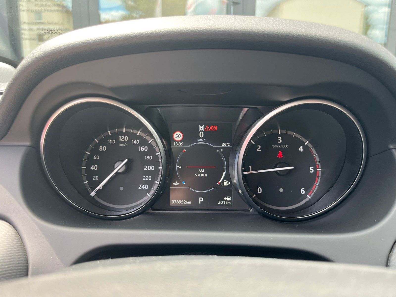 Fahrzeugabbildung Land Rover Discovery Sport SE AWD