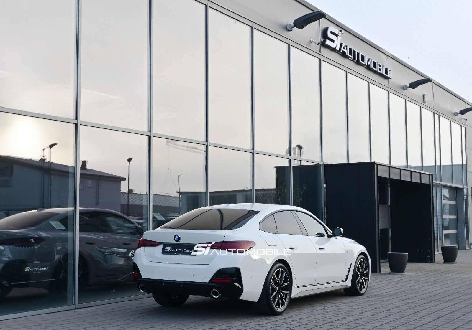 Fahrzeugabbildung BMW 430d xDr. Gran Coupé M SPORT °M-SITZE+MEMO°360°