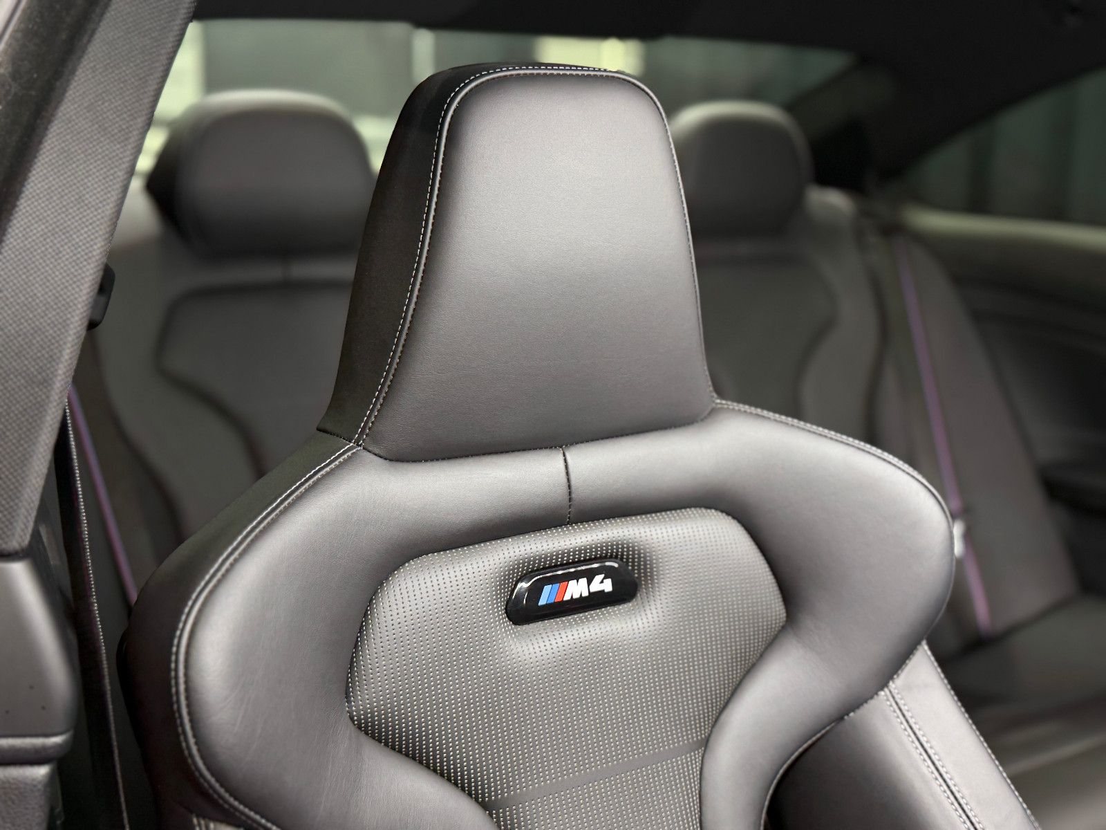 Fahrzeugabbildung BMW M4 Competition |INDIVIDUAL|H/K|HuD
