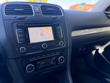 Volkswagen Golf - 10