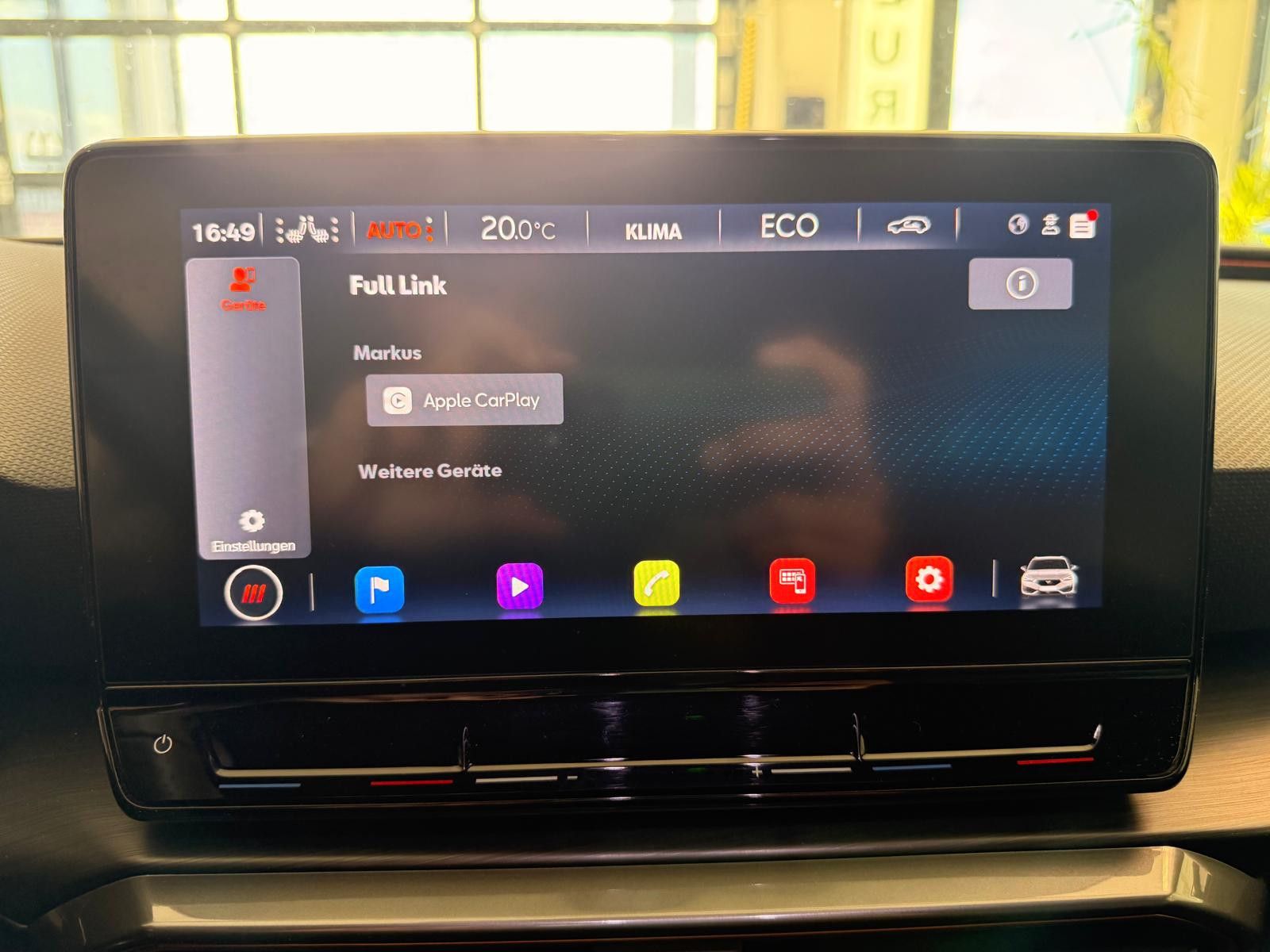 Fahrzeugabbildung CUPRA Leon Sportstourer VZ e-Hybrid/AHK/8.FACH BEREIFT