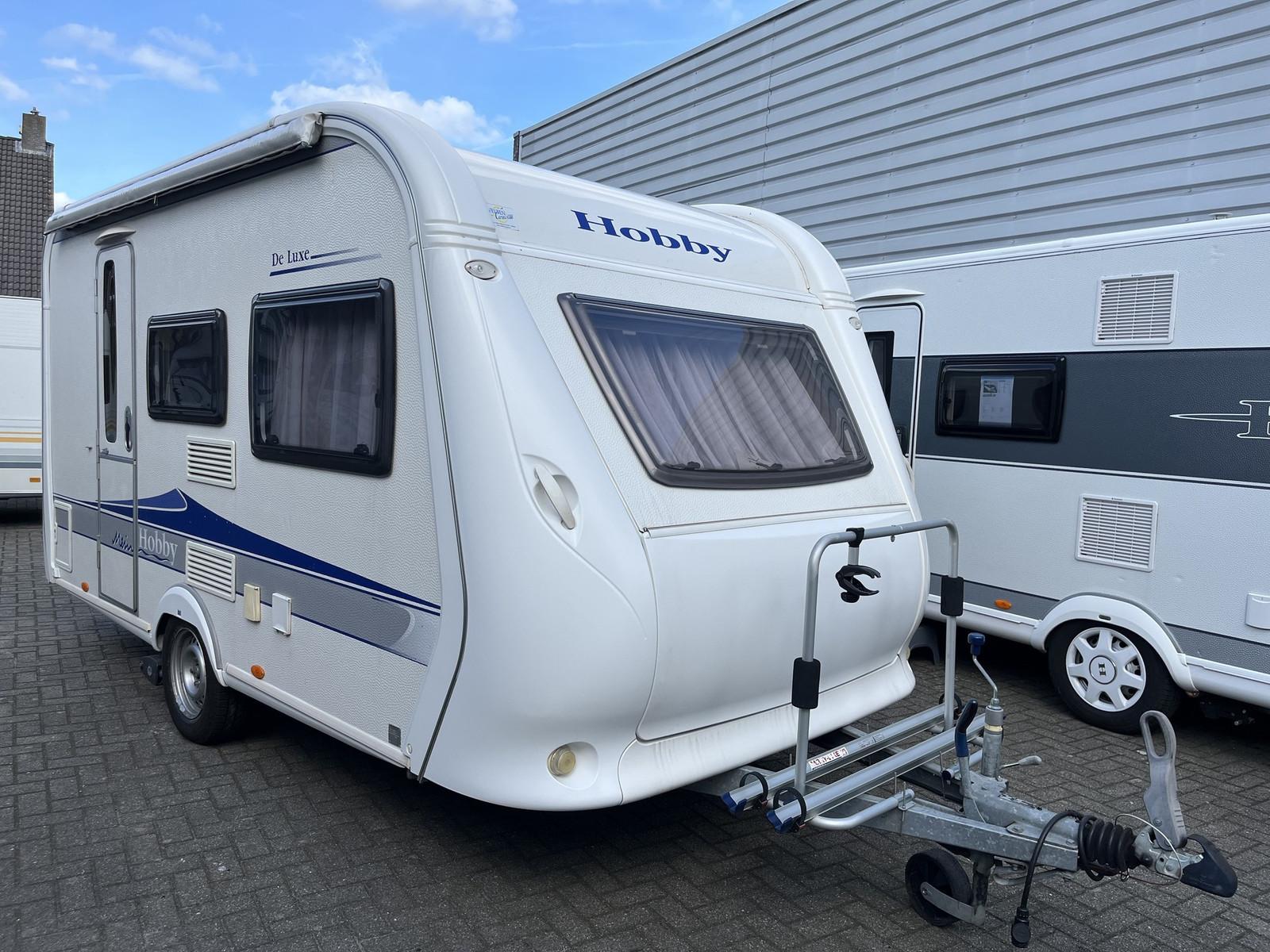 Hobby 400 SF de luxe met Mover