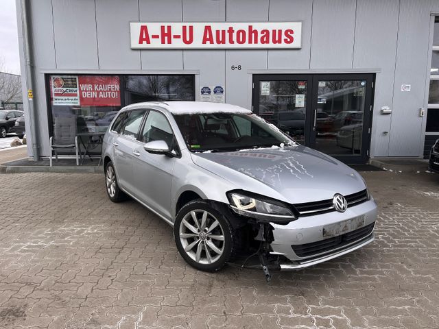 Volkswagen Golf VII Variant Highline BMT Unfall