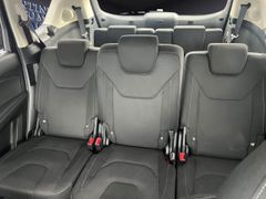 FORD S-Max 2.0 TDCi Titanium Automatik, 7SITZER,KLIMA FORD S-Max 2.0 TDCi Titanium Automatik, 7SITZER,KLIMA