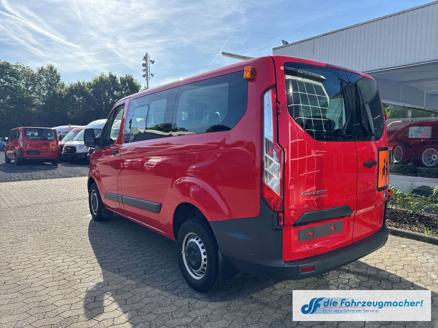 Fahrzeugabbildung Ford Transit Custom Kombi 300 L1 2.2 TDCi *2275 *EXPO