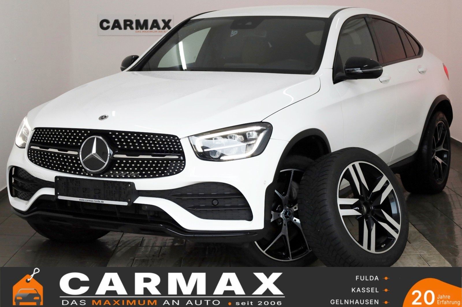 Fahrzeugabbildung Mercedes-Benz GLC 300e 4M Coupe AMG Leder,Navi,LED,Park Paket