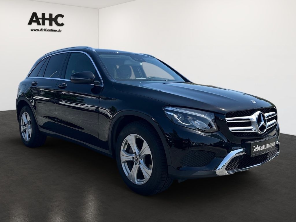 Fahrzeugabbildung Mercedes-Benz GLC 250 4M LUXURY LED SHZ Tempomat KAM CD