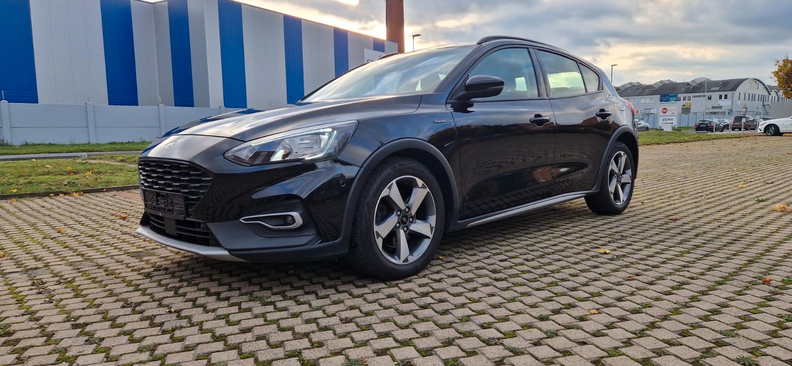 Ford Focus Lim. Active  AHK 2,0Tdci 150PS Automatik