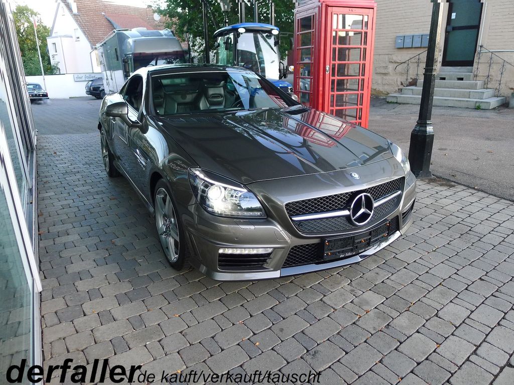 Mercedes-Benz SLK 55 AMG