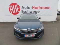 SKODA Superb Combi 2.0 TDI Style Business Ahk ACC Rfk SKODA Superb Combi 2.0 TDI Style Business Ahk ACC Rfk