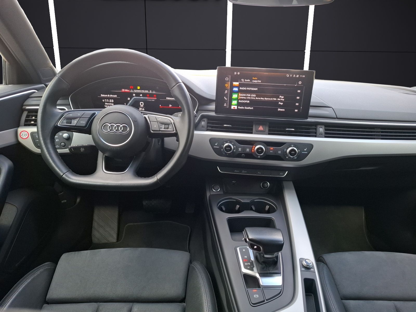 Fahrzeugabbildung Audi A4 Avant 35 TDI advanced S-tronic Navi AVC HUD B