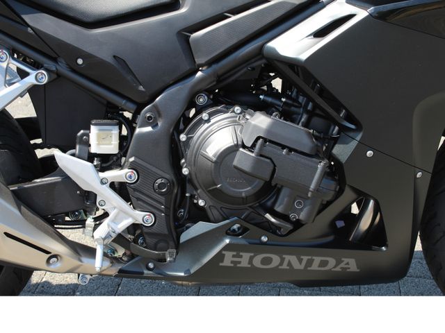 Honda CBR500R e-Clutch