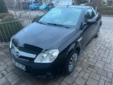 Opel Tigra 1.8 Top gepflegt - gebrauchte Opel Tigra aus dem Jahr 2009