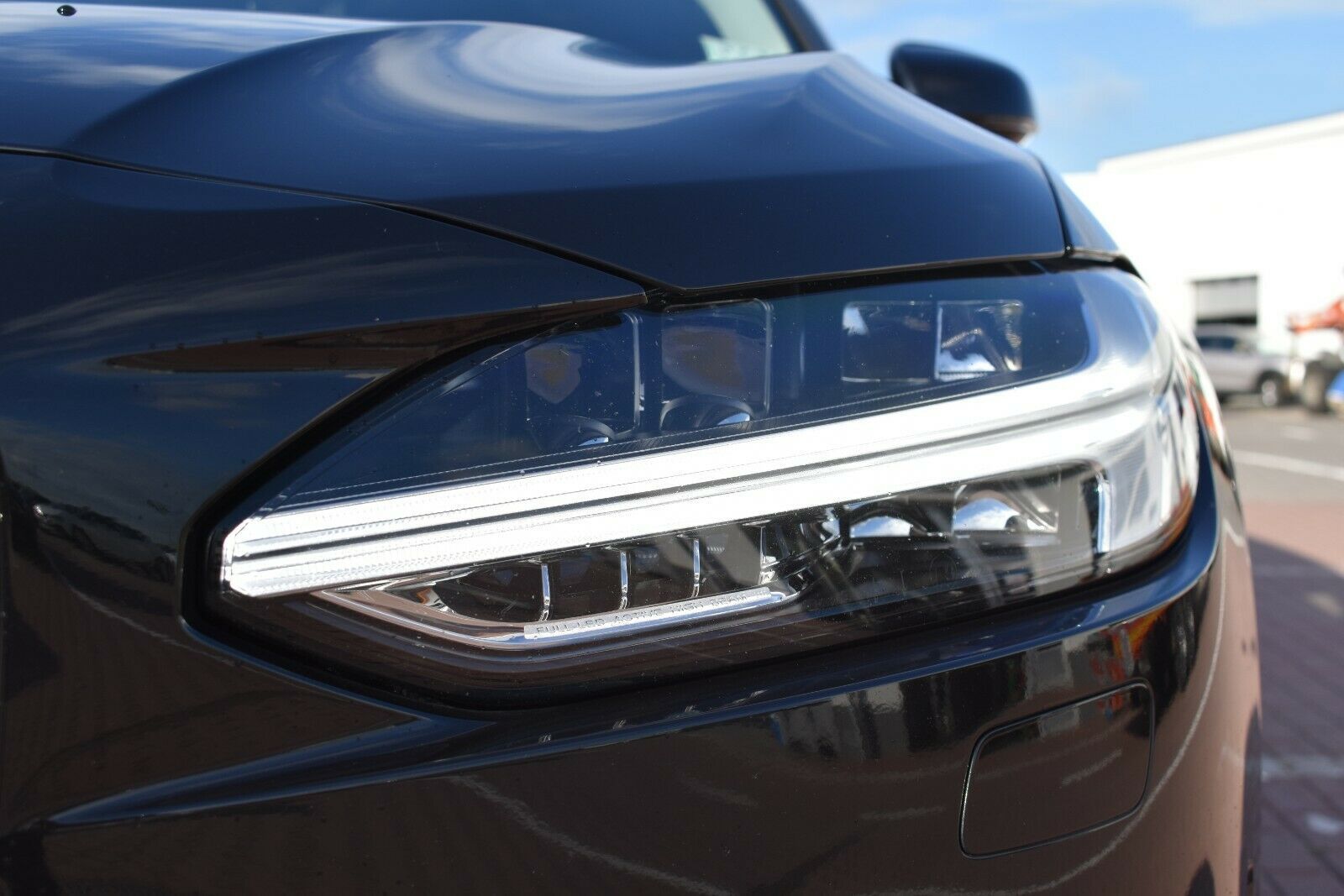 Fahrzeugabbildung Volvo **Mietkauf**V90 D5 Mom.*LED*PPilot*CD*CAM*BLIS