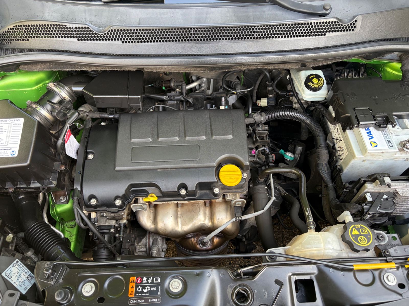 Fahrzeugabbildung Opel Corsa E Edition+AHK+NaviZB+AllwwetterRäder+BT+5T