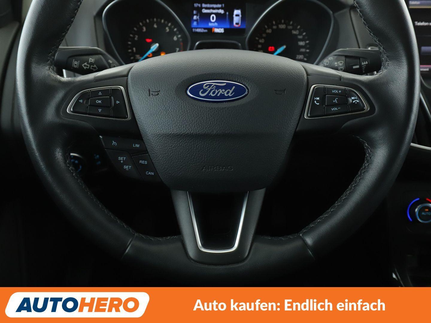 Ford Focus 1.5 EcoBoost Titanium Aut.*TEMPO*PDC*SHZ*