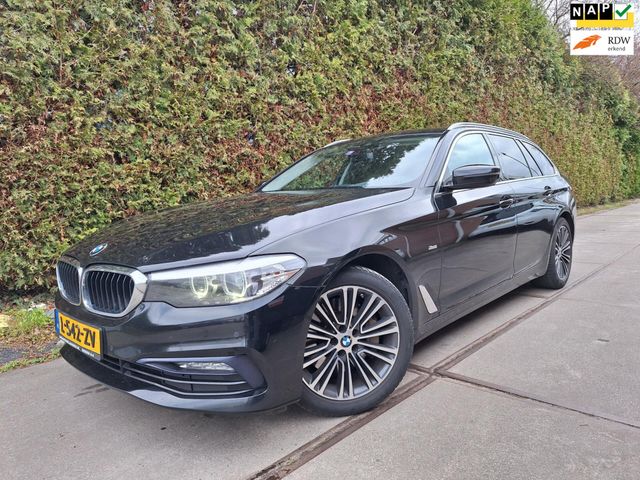 BMW 530 5-serie Touring 530d xDrive High Executive