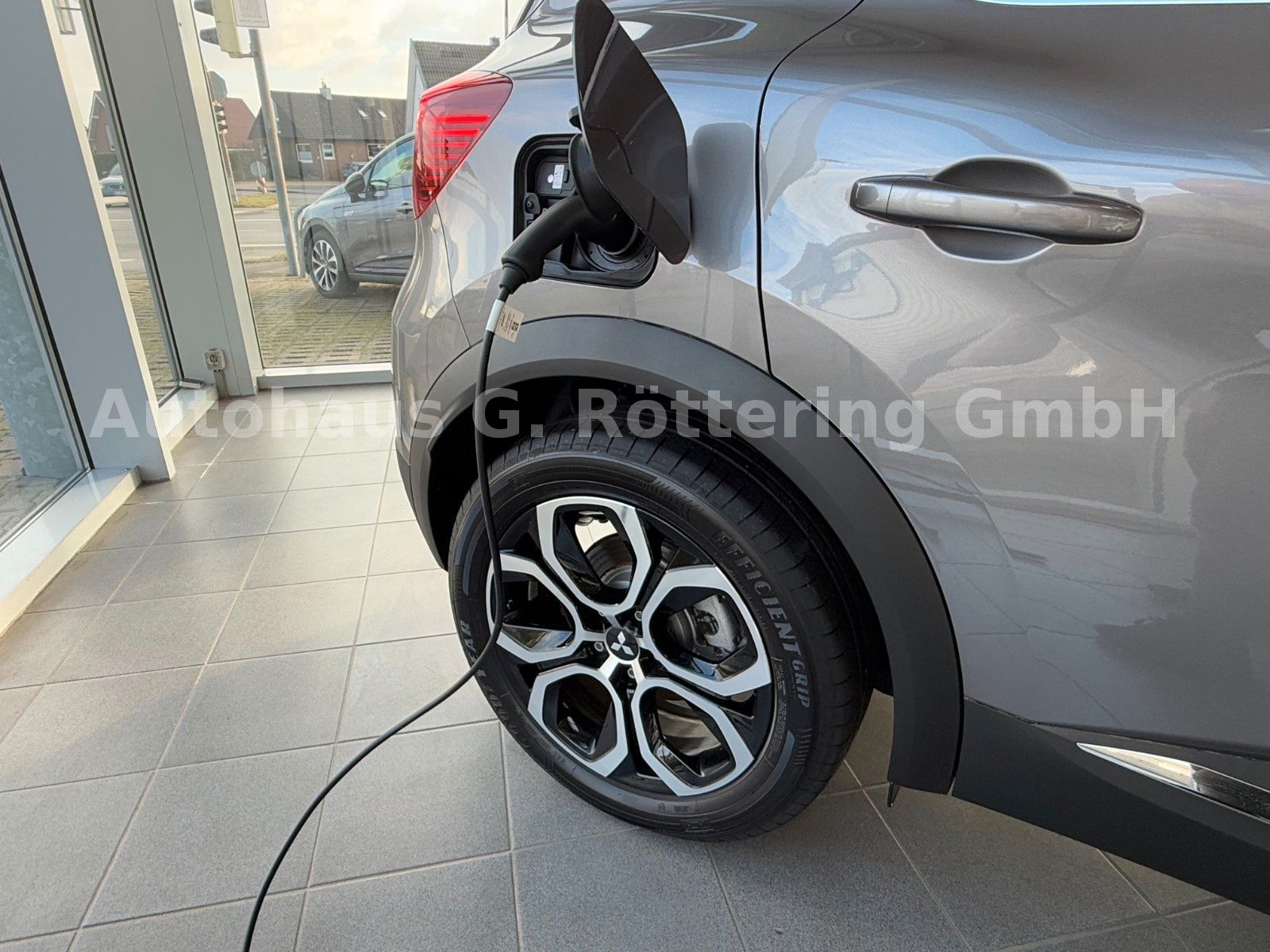 Fahrzeugabbildung Mitsubishi ASX 1.6 Intro Edition PHEV +LED+RFK+NAVI+SHZ+